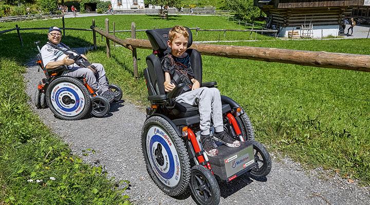 Thomas Merz (links) und Jérôme Burkhalter sind mit dem Mountain Drive wendig unterwegs.