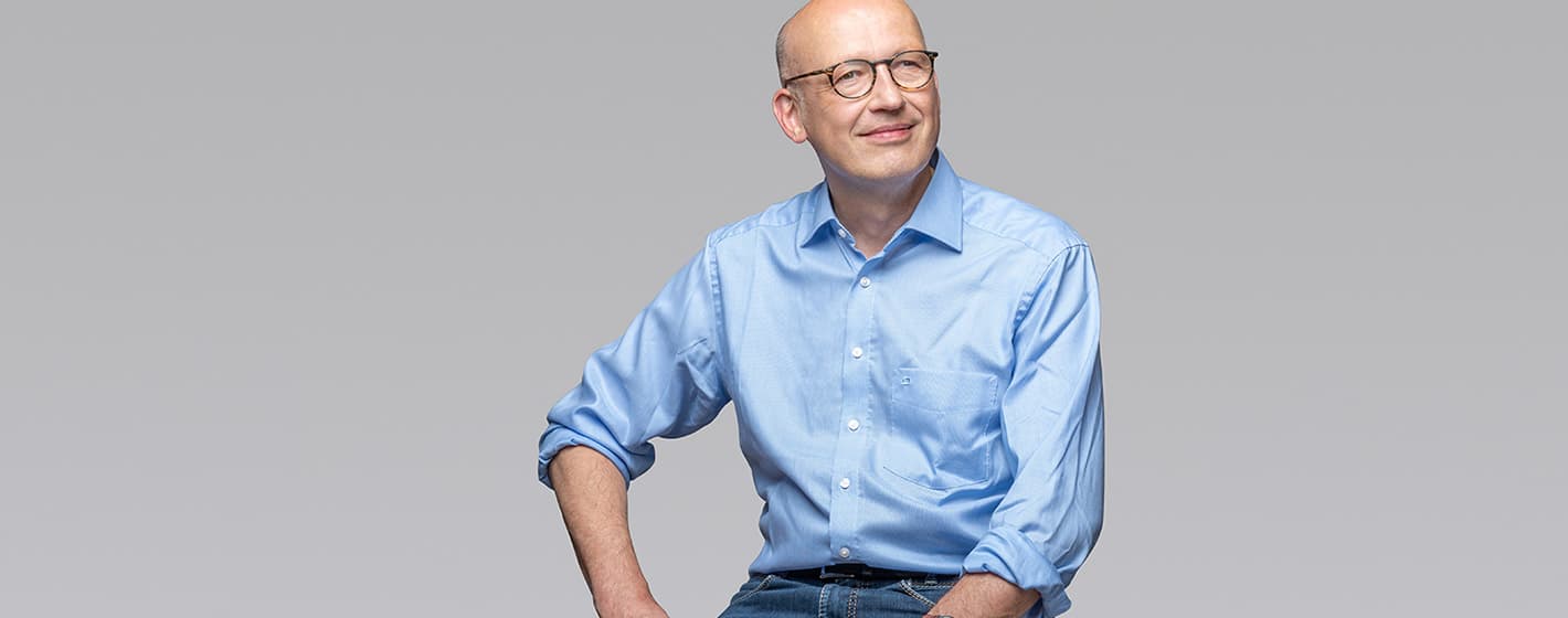 «Si nous parvenons à mieux comprendre le fonctionnement des virus, nous pourrons également mieux combattre les maladies qu’ils provoquent.» Dr Gert Zimmer, virologue.